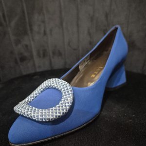ROYAL BLUE ELEGANCE salonke