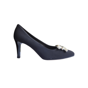 15 Elegantne crne salonke