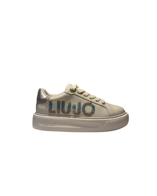 19 BIJELE PATIKE S UKRASNIM LIU JO LOGOTIPOM