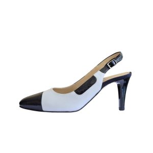 19 MONOCHROME ELEGANCE salonke