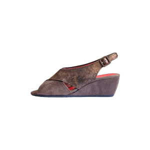 27 Bronzane sandale