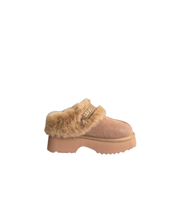 87 COZY FUR PLATFORM